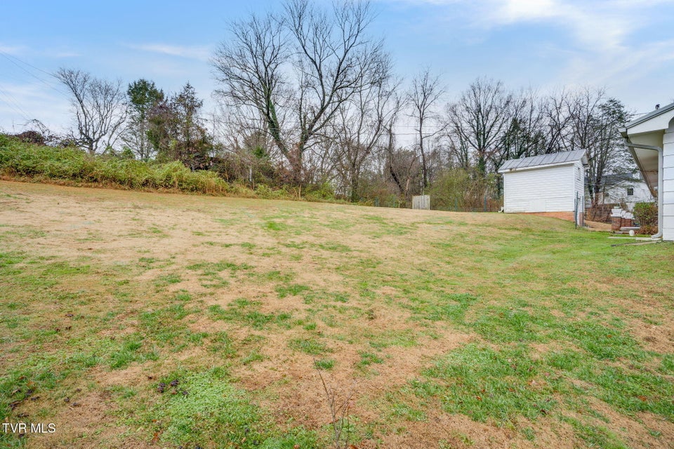 Photo #30: 104 3rd Avenue