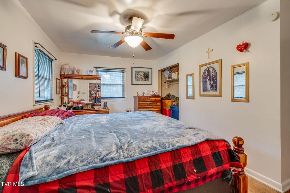 Photo #19: 104 3rd Avenue