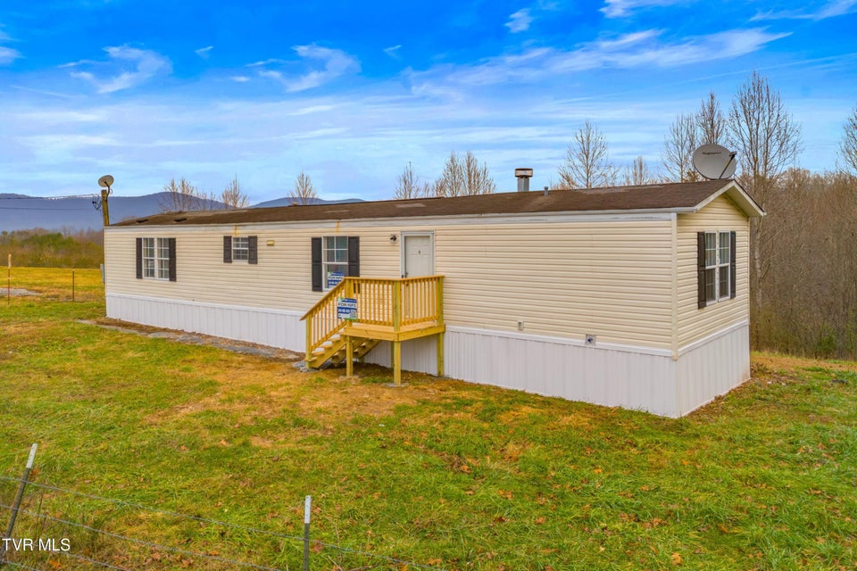 Photo #16: 118 Delia Young Lane