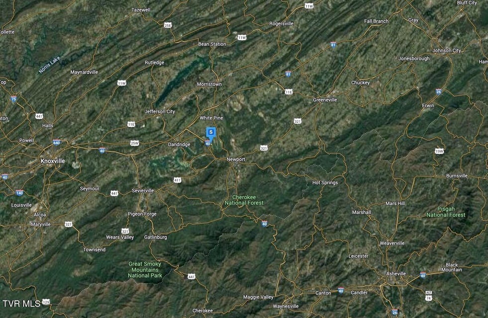 Photo #4: 214 Point Drive