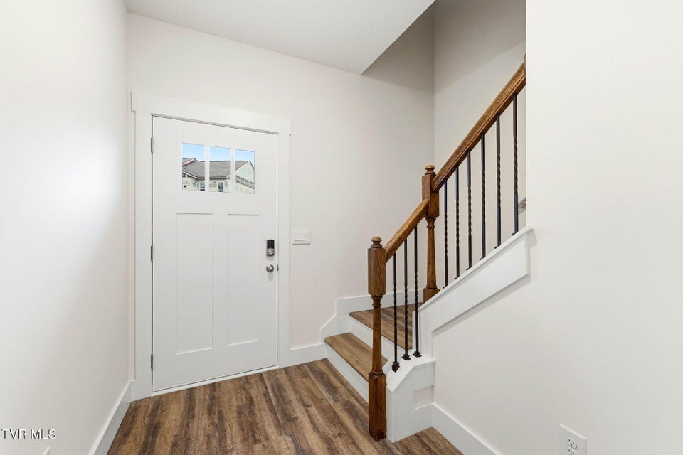 Photo #6: 1129 Wenna Way 