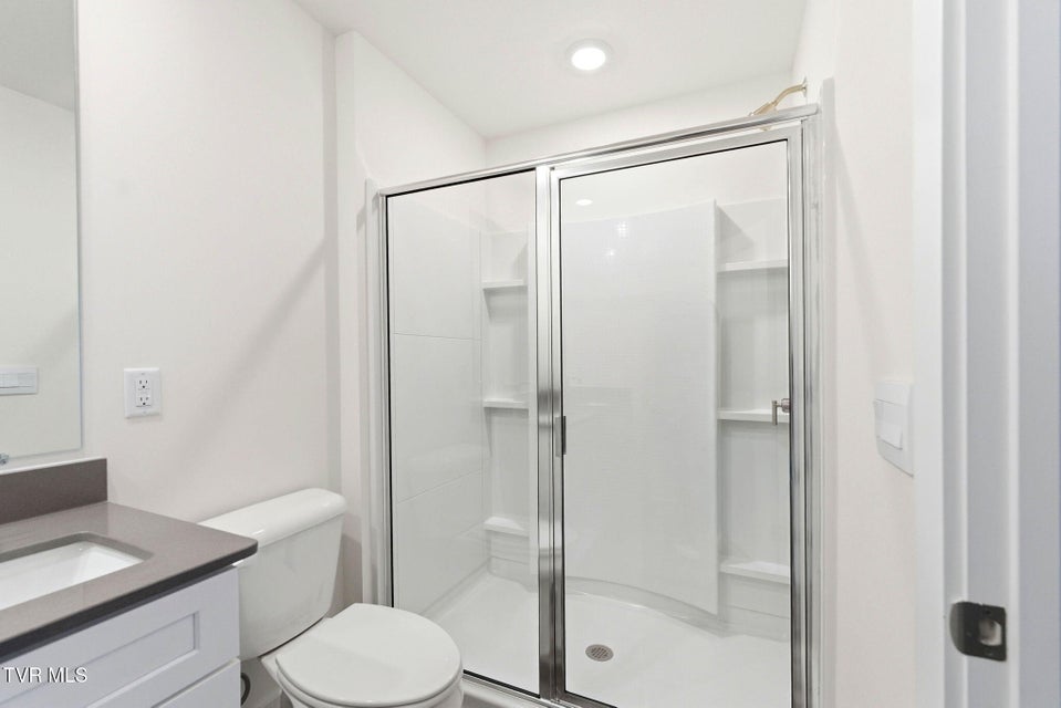 Photo #15: 1129 Wenna Way 