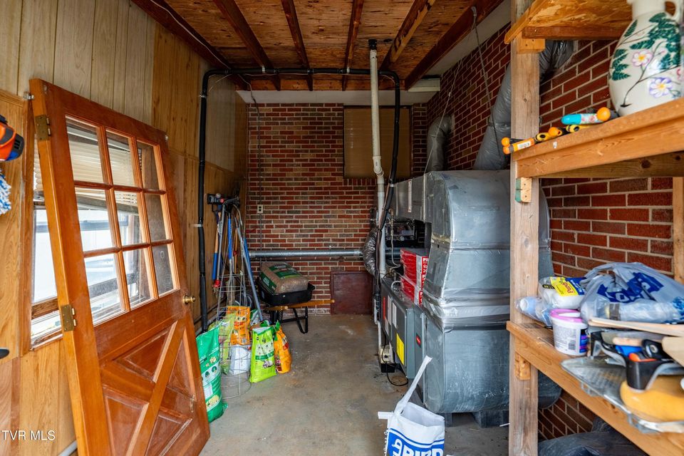 Photo #17: 311 Greenway Drive