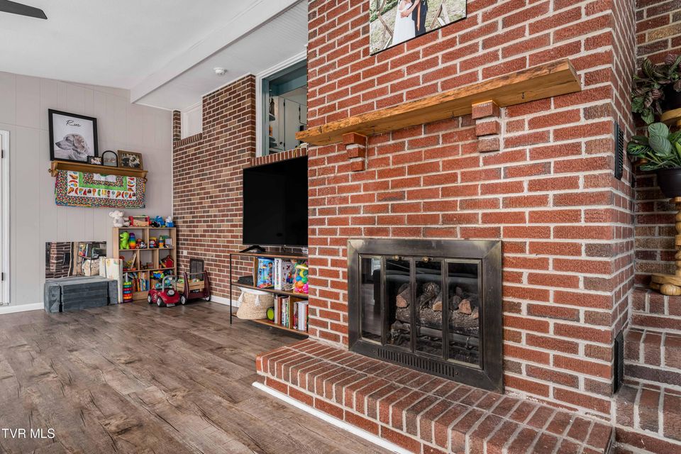 Photo #34: 311 Greenway Drive