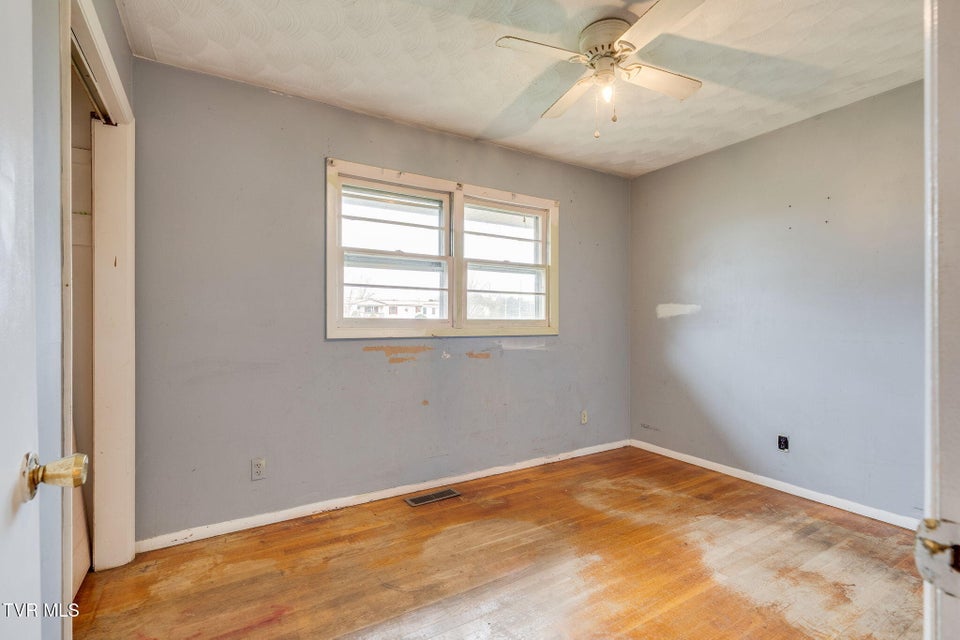 Photo #20: 102 Treadway Lane