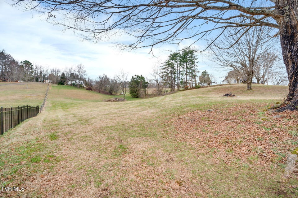 Photo #28: 102 Treadway Lane