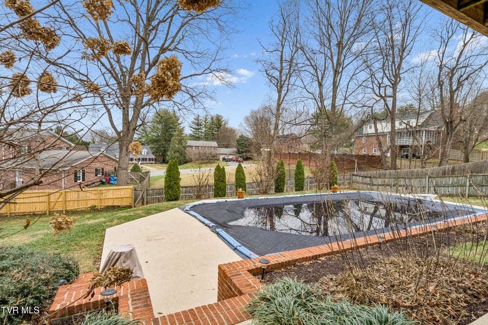 Photo #17: 2902 Greenline Road