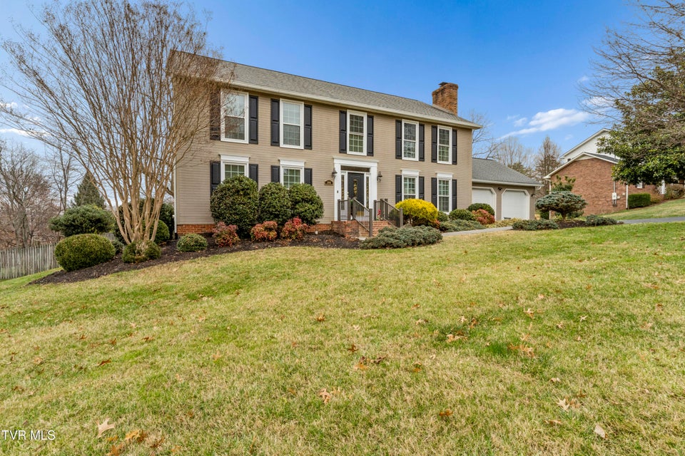 Photo #4: 2902 Greenline Road