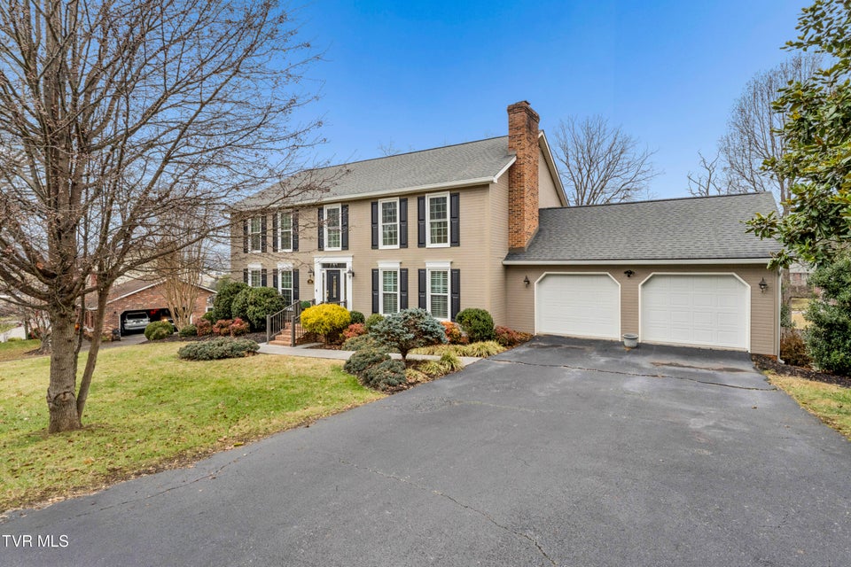 Photo #2: 2902 Greenline Road