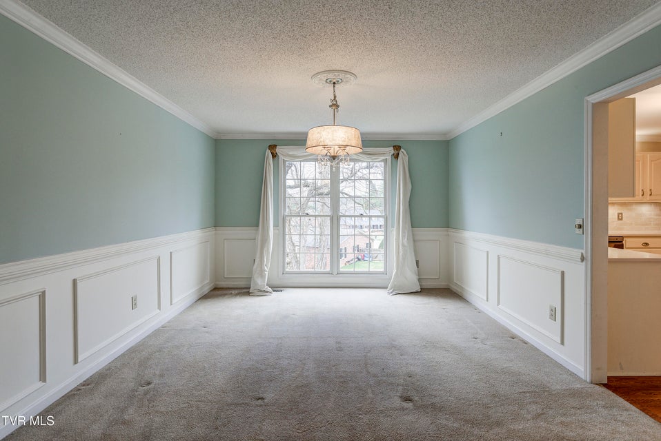 Photo #40: 2902 Greenline Road