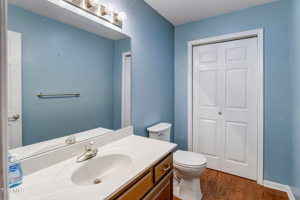 Photo #44: 2902 Greenline Road