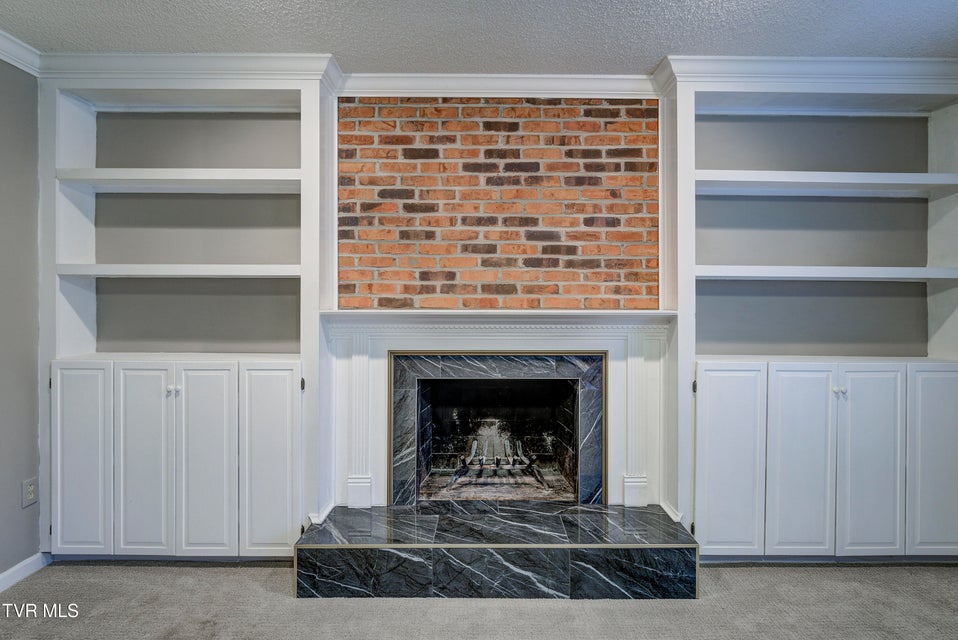 Photo #26: 2902 Greenline Road