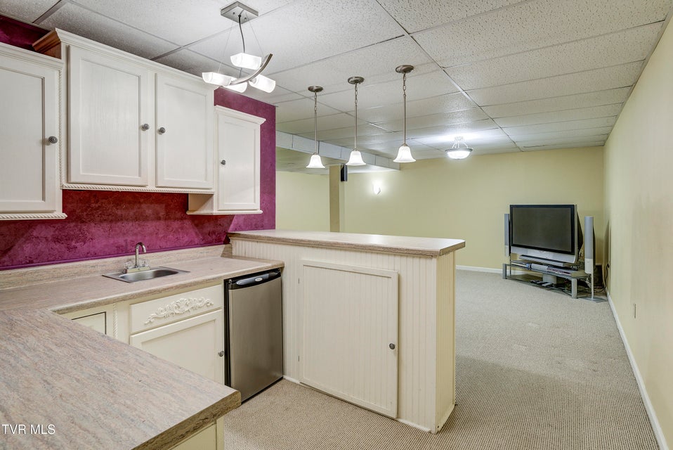 Photo #68: 2902 Greenline Road