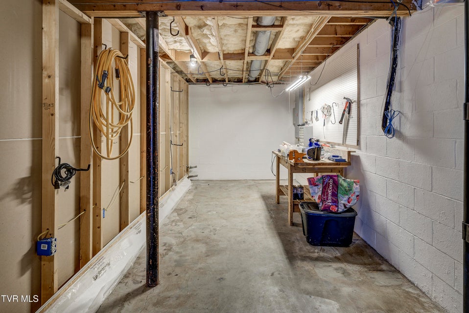 Photo #75: 2902 Greenline Road