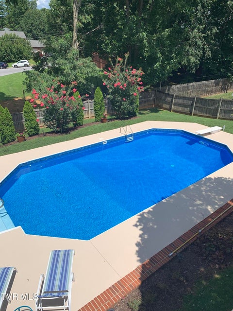 Photo #11: 2902 Greenline Road