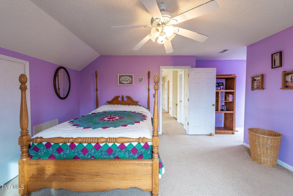 Photo #54: 512 Wood View Court