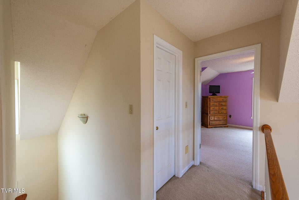 Photo #51: 512 Wood View Court