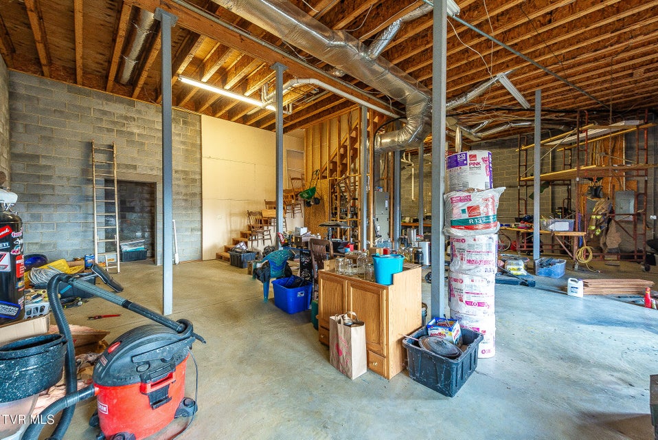 Photo #62: 512 Wood View Court