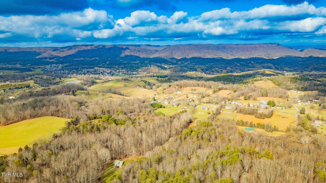 Photo #69: 512 Wood View Court