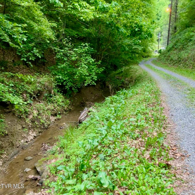 Photo #3: 4127 Middlebrook Way