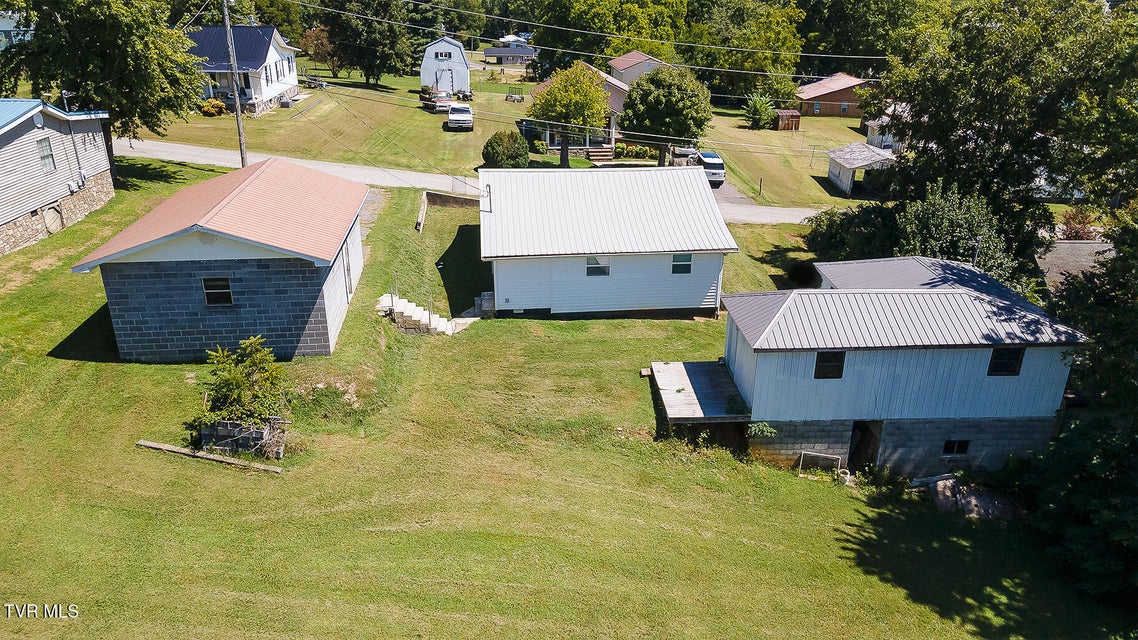 Photo #34: 213 Front Street