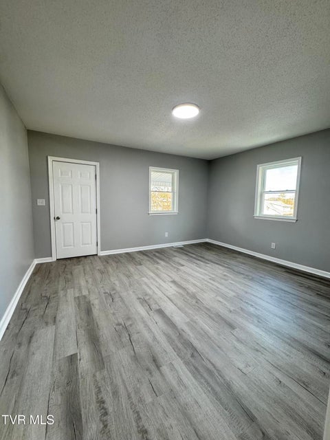 Photo #6: 2140 Randolph Street