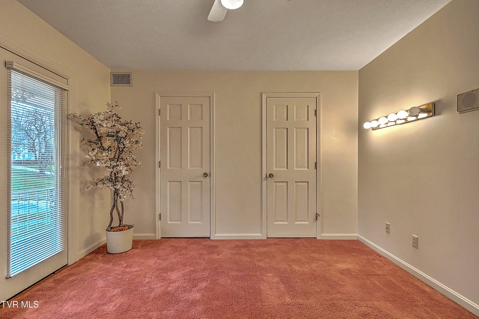 Photo #30: 1237 Radcliffe Avenue