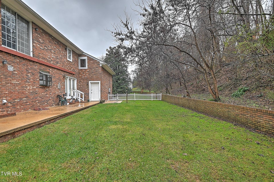 Photo #56: 1237 Radcliffe Avenue