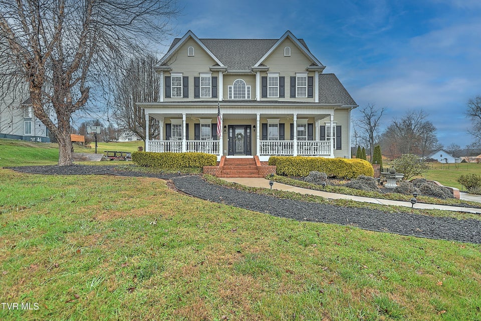 Photo #3: 121 Barefoot Landing Drive