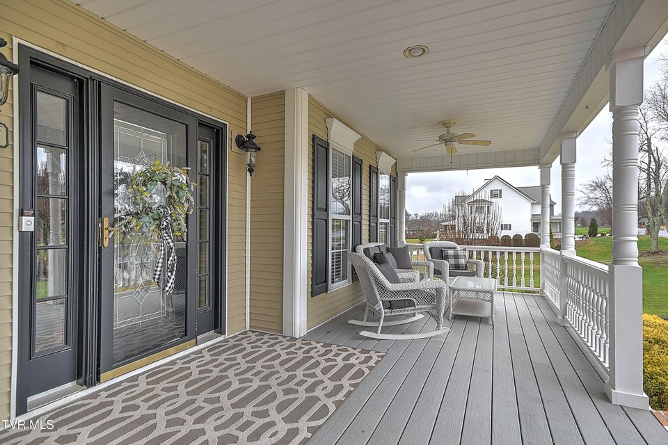 Photo #9: 121 Barefoot Landing Drive