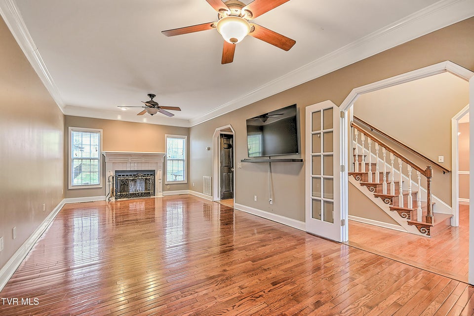 Photo #12: 121 Barefoot Landing Drive