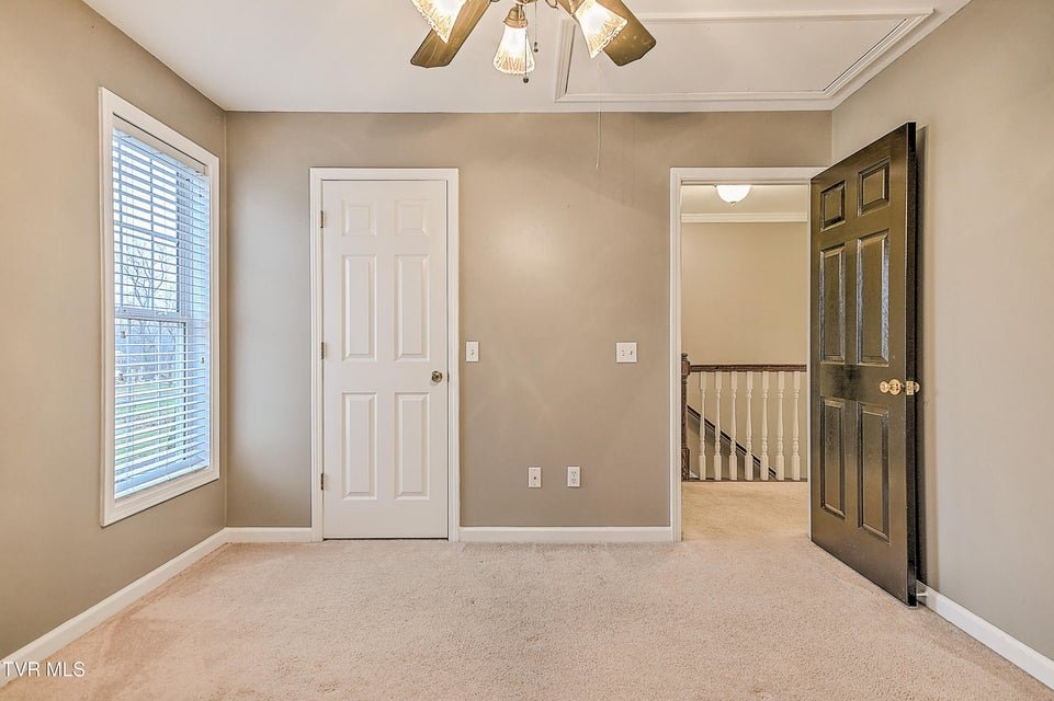 Photo #36: 121 Barefoot Landing Drive