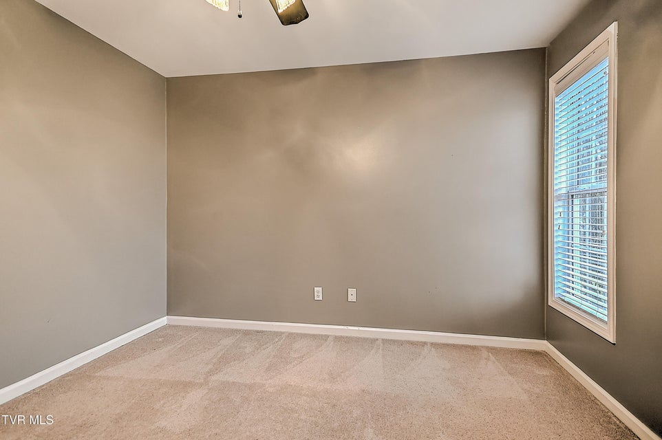 Photo #37: 121 Barefoot Landing Drive