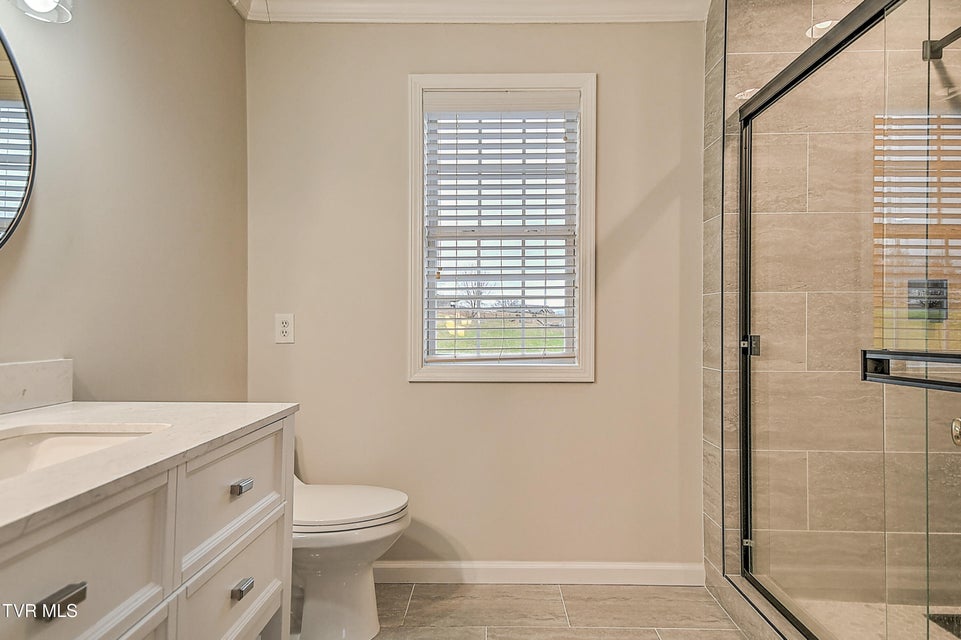 Photo #38: 121 Barefoot Landing Drive