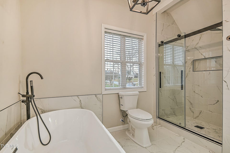 Photo #48: 121 Barefoot Landing Drive