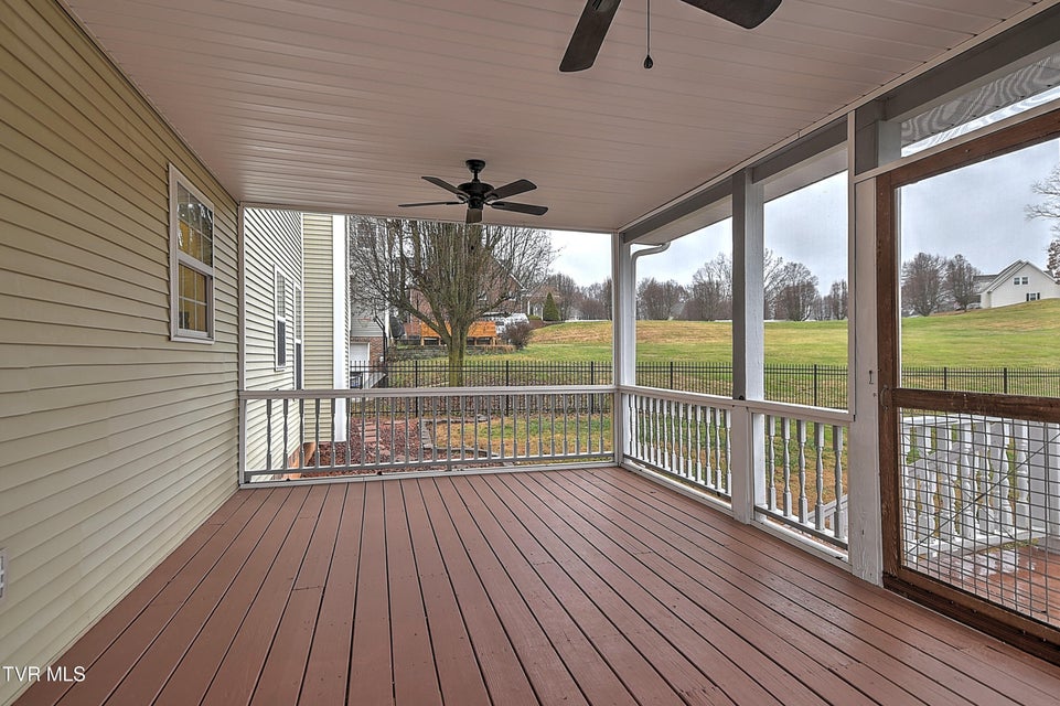 Photo #69: 121 Barefoot Landing Drive