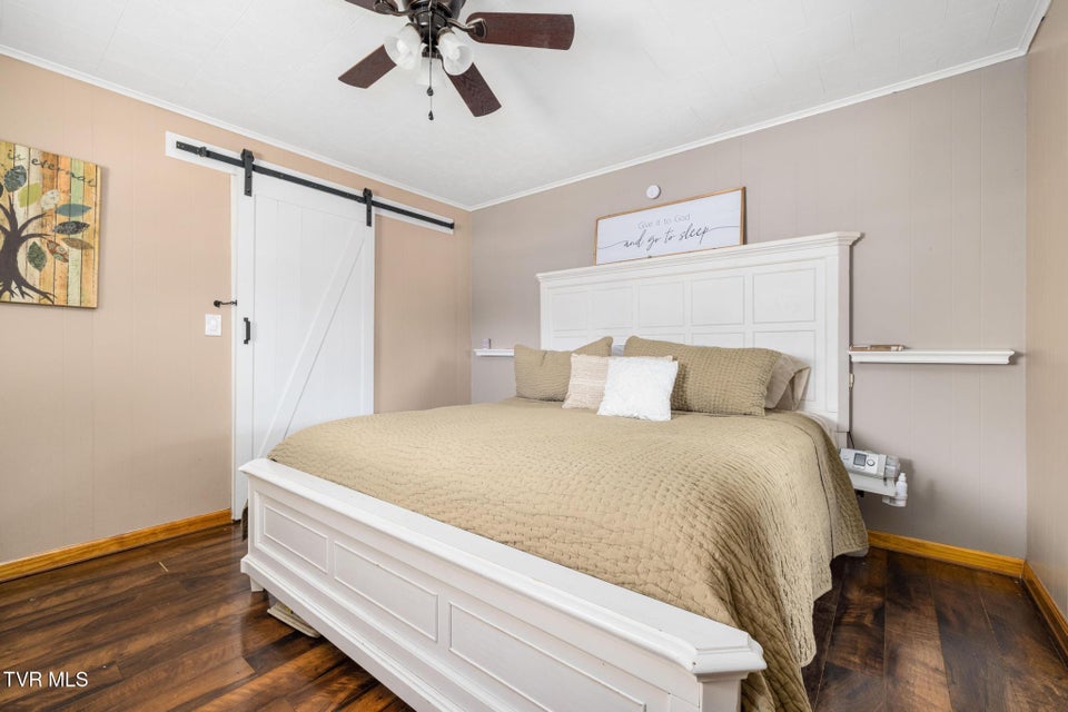 Photo #14: 1025 Dejarnette Street