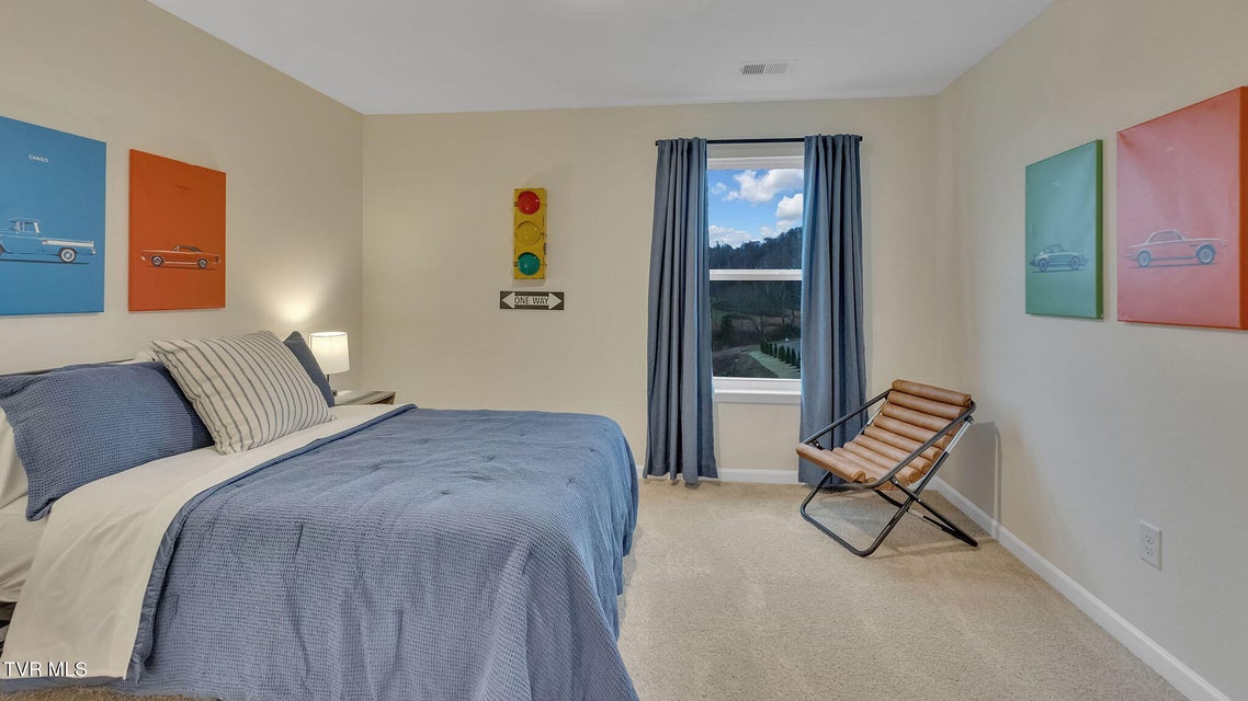 Photo #20: 349 Alta Tree Blvd 