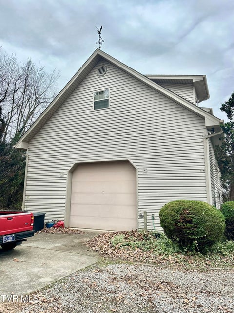 Photo #9: 2562 Liberty Road