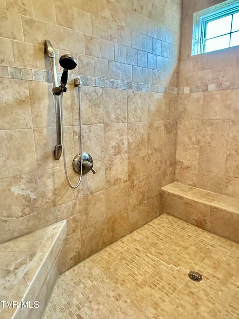 Photo #23: 2562 Liberty Road