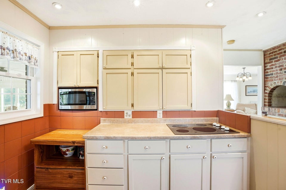 Photo #15: 5420 Whitehouse Road