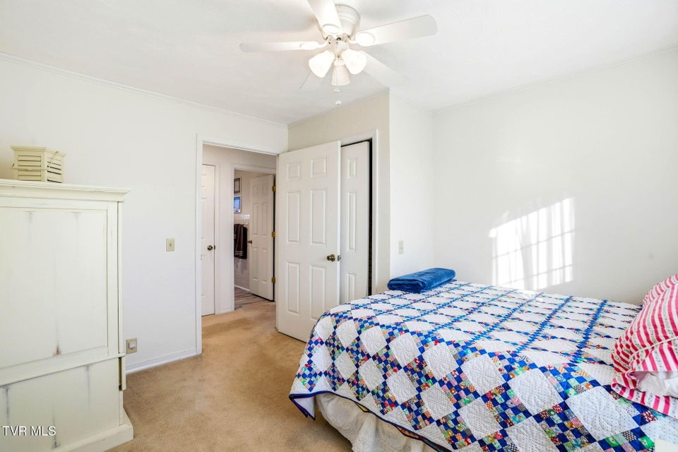 Photo #23: 5420 Whitehouse Road