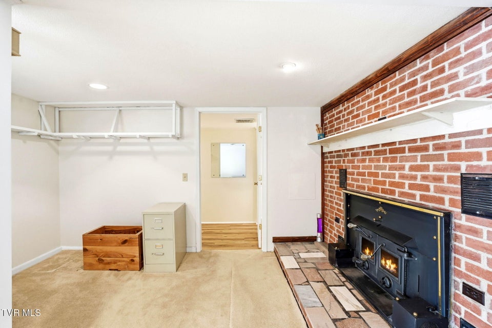 Photo #33: 5420 Whitehouse Road