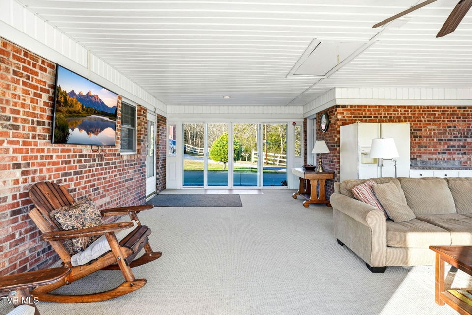 Photo #8: 5420 Whitehouse Road