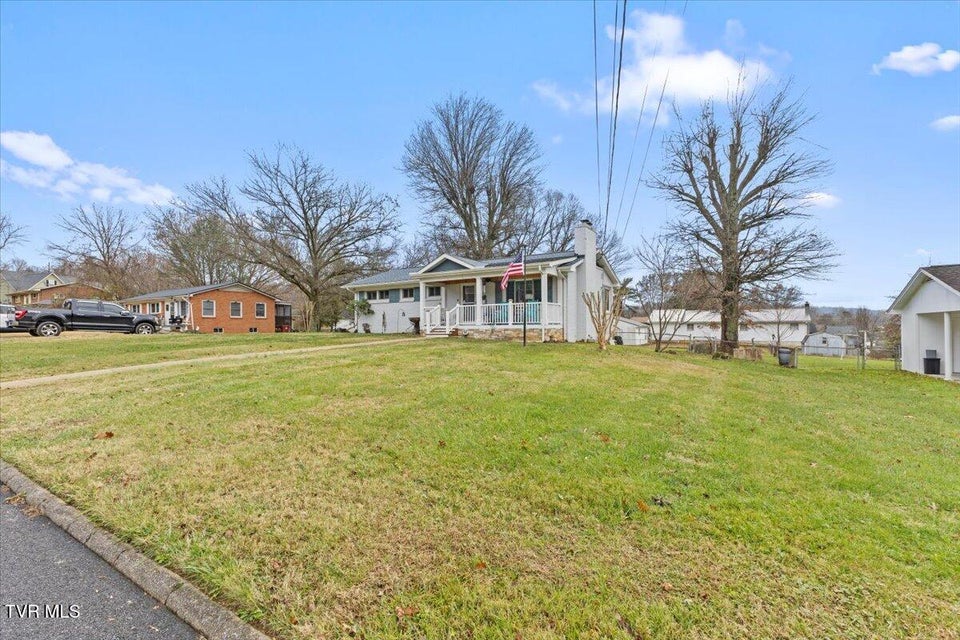 Photo #27: 2405 Melborne Drive