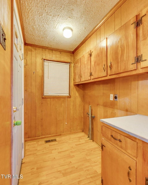 Photo #13: 1524 Fairview Avenue