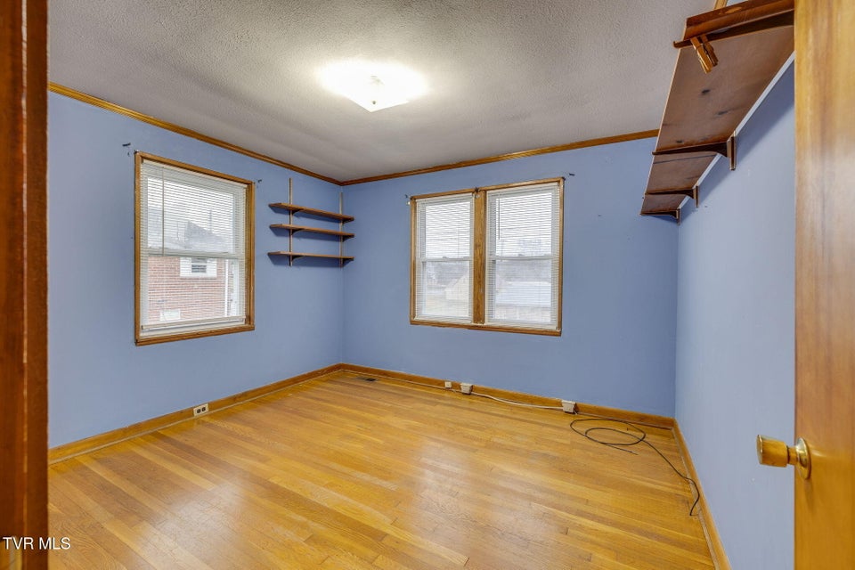 Photo #18: 1524 Fairview Avenue