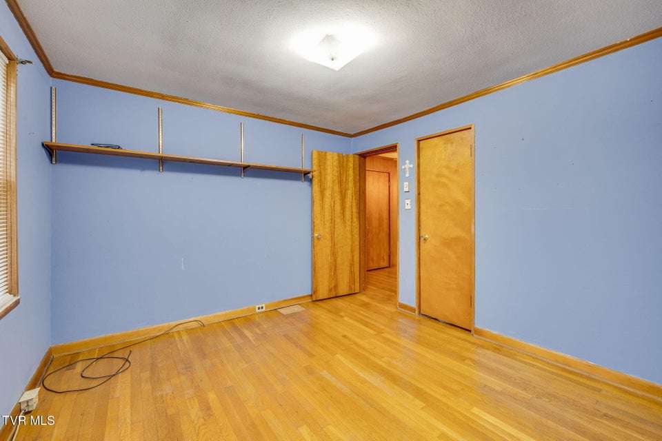 Photo #20: 1524 Fairview Avenue