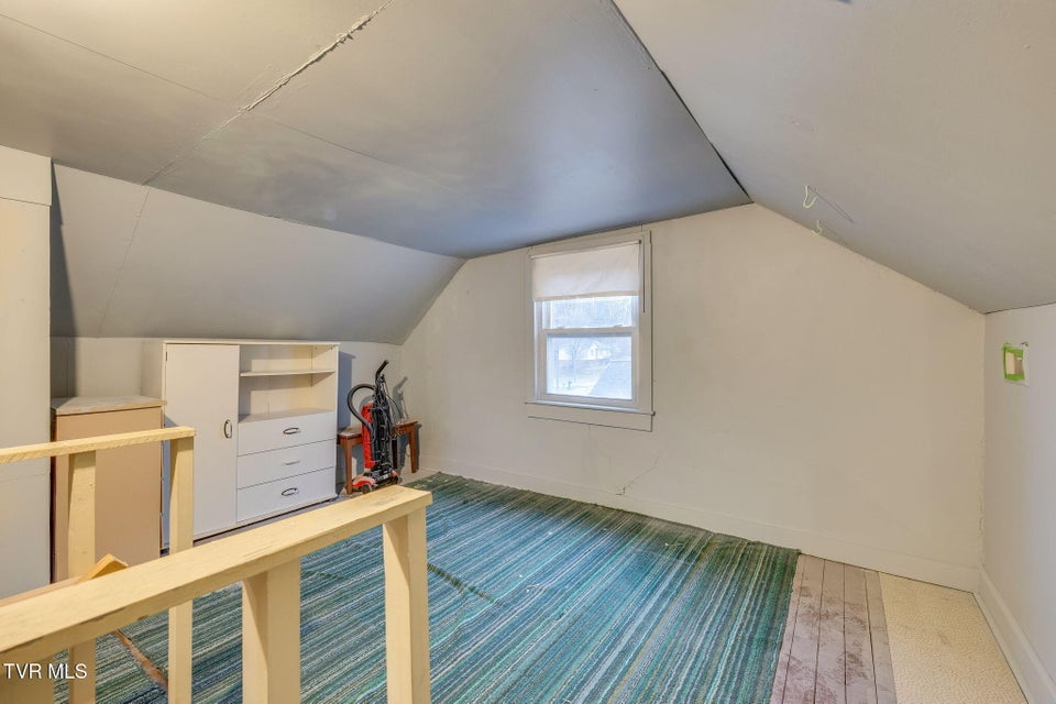 Photo #22: 1524 Fairview Avenue