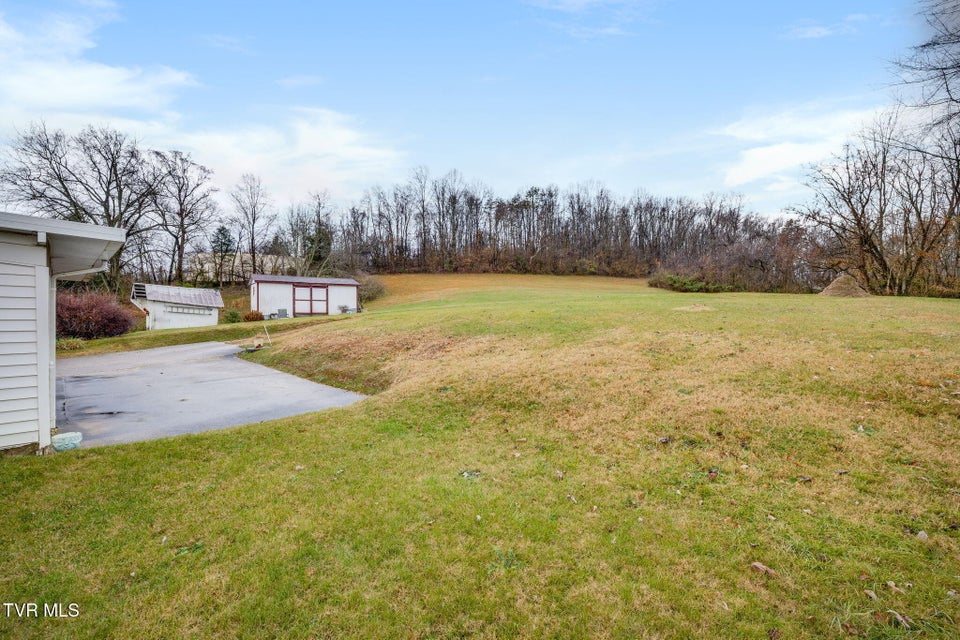 Photo #25: 1524 Fairview Avenue